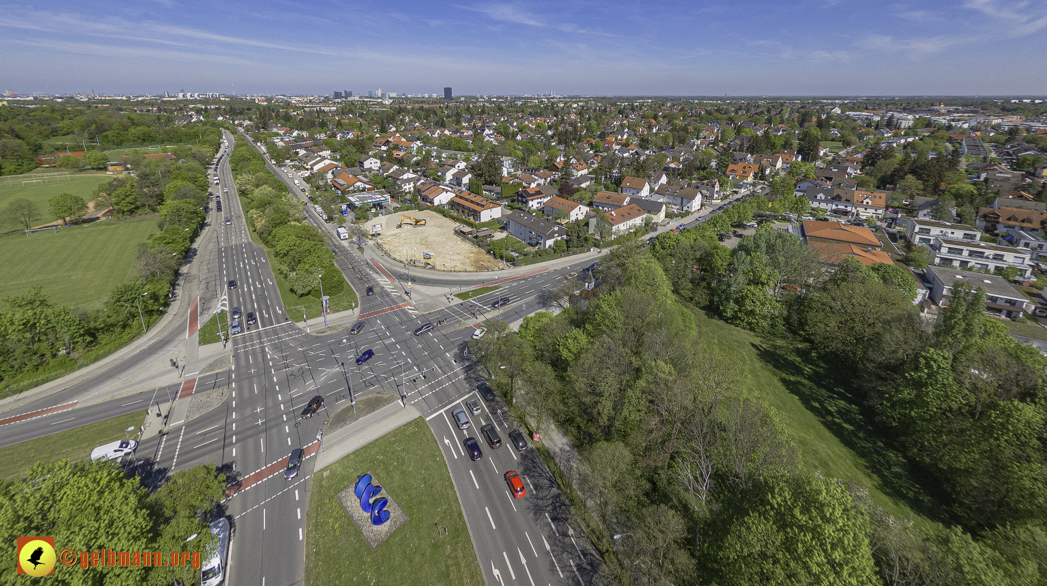 13.04.2024 - Luftbilder der Baustelle MONACO an der Heinrich-Wieland/Ecke Corinthstrasse in Neuperlach