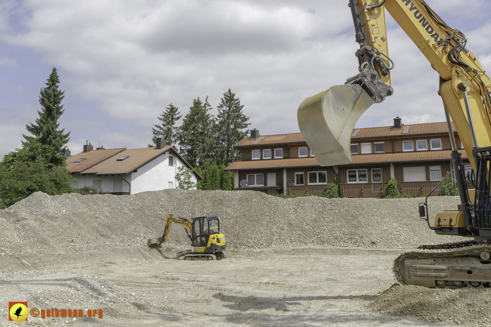 04.06.2024 - Bilder der Baustelle MONACO an der Heinrich-Wieland/Ecke Corinthstrasse in Neuperlach